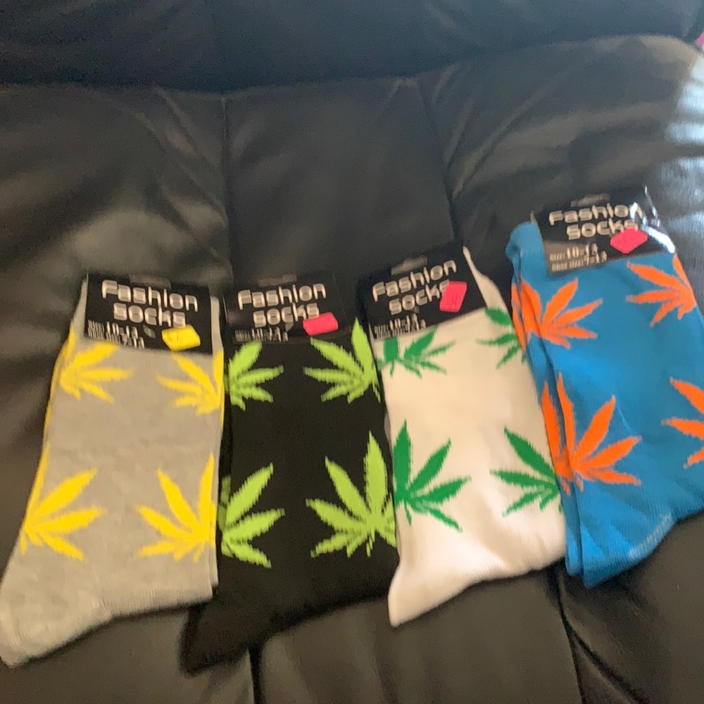 Weed socks